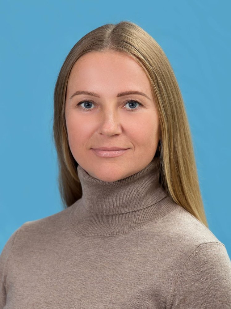 Харченко Елена Николаевна.